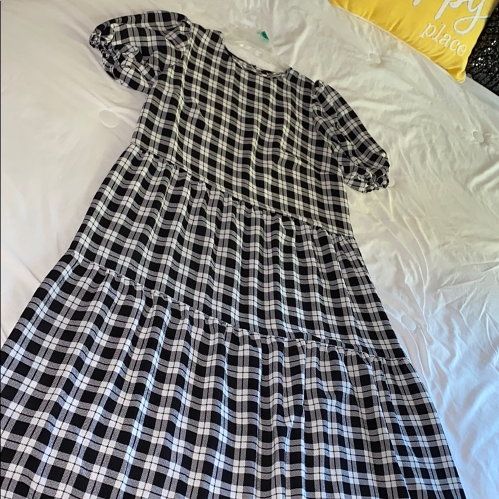 H&M Midi Checkered Dress